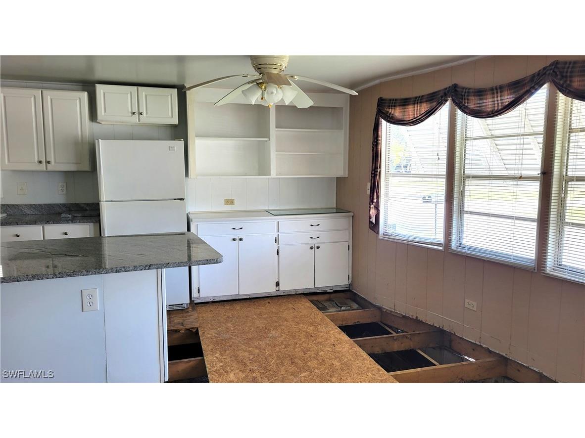 268 Shoreland Drive Fort Myers FL 33905 225044463 image8