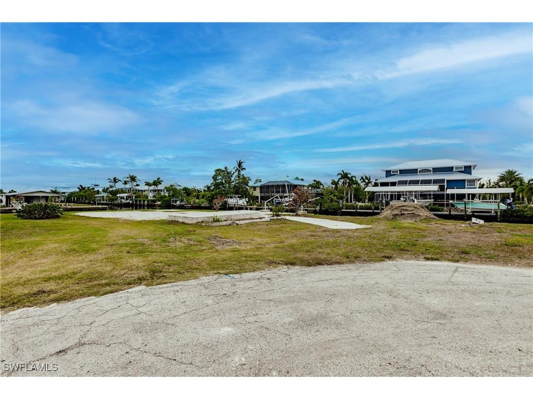 2680 Patterson Court Saint James City FL 33956 225007056 image1