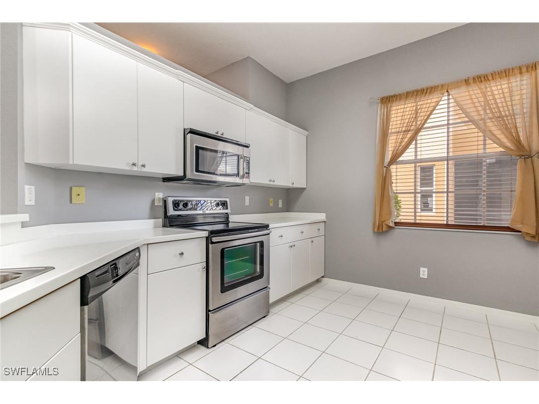 2684 Sunset Lake Drive Cape Coral FL 33909 225023561 image4