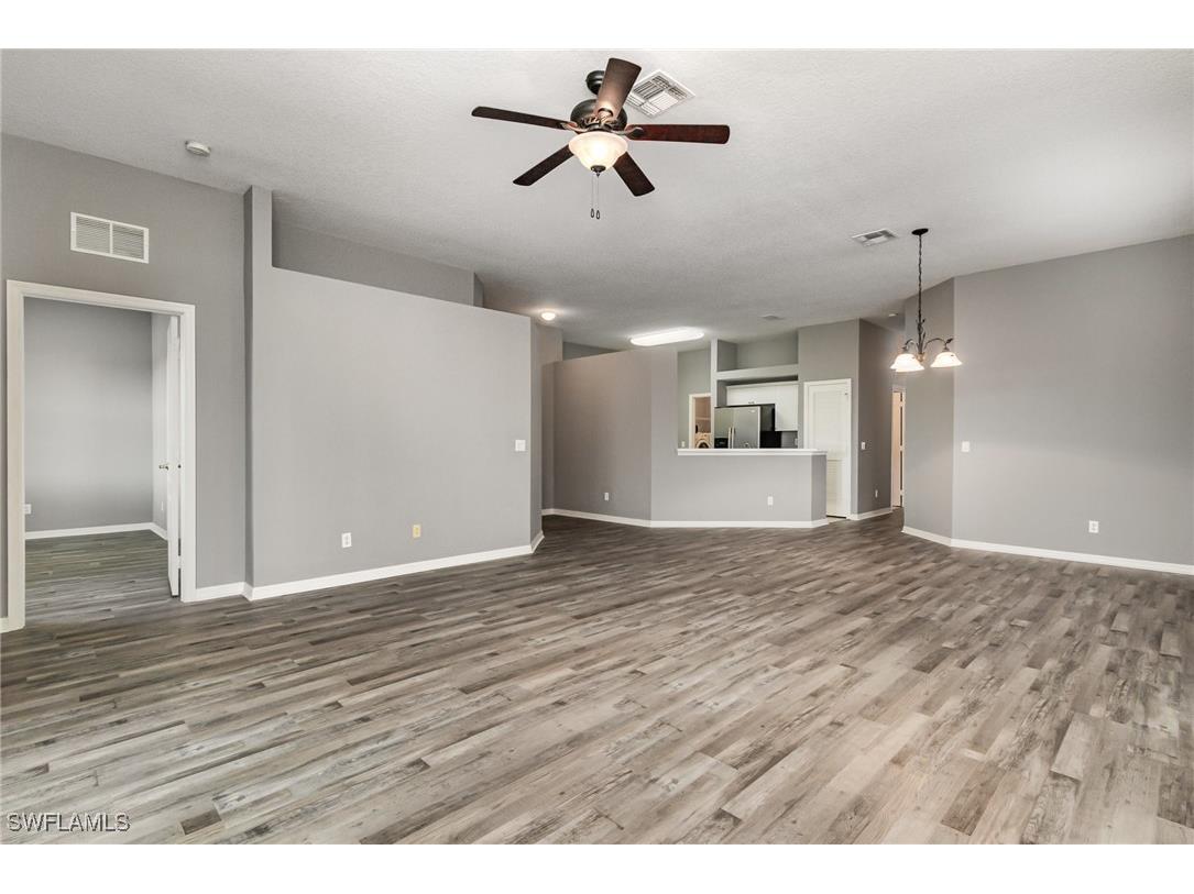 2684 Sunset Lake Drive Cape Coral FL 33909 225023561 image6