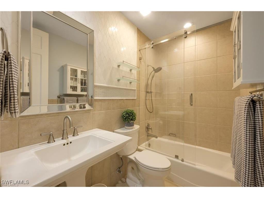 269 Colonade Circle #2802 Naples FL 34103 225005406 image8