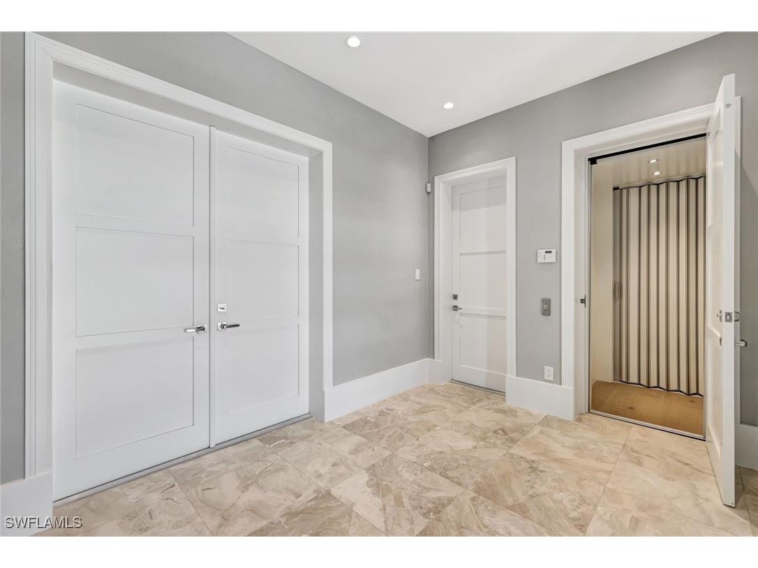 26906 Mclaughlin Boulevard Bonita Springs FL 34134 225046464 image5