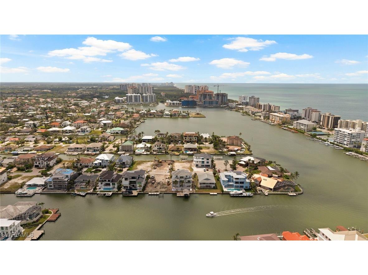 270 Trade Winds Avenue Naples FL 34108 225034914 image4