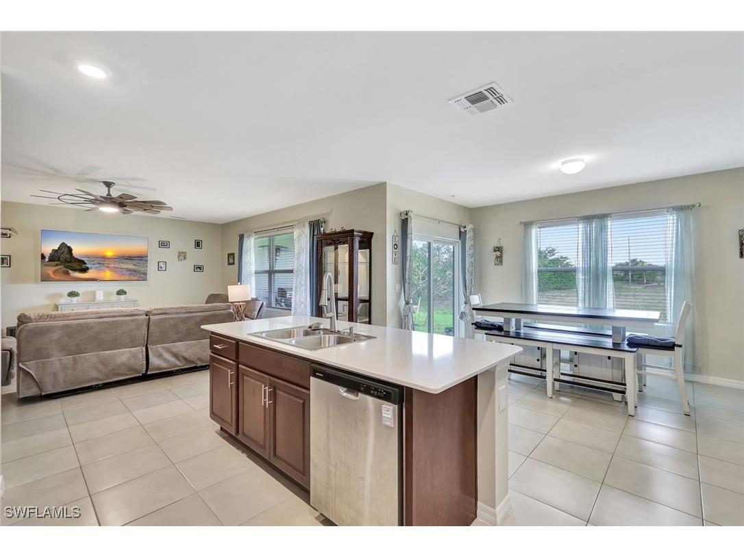 2701 NW Embers Terrace Cape Coral FL 33993 225032044 image3