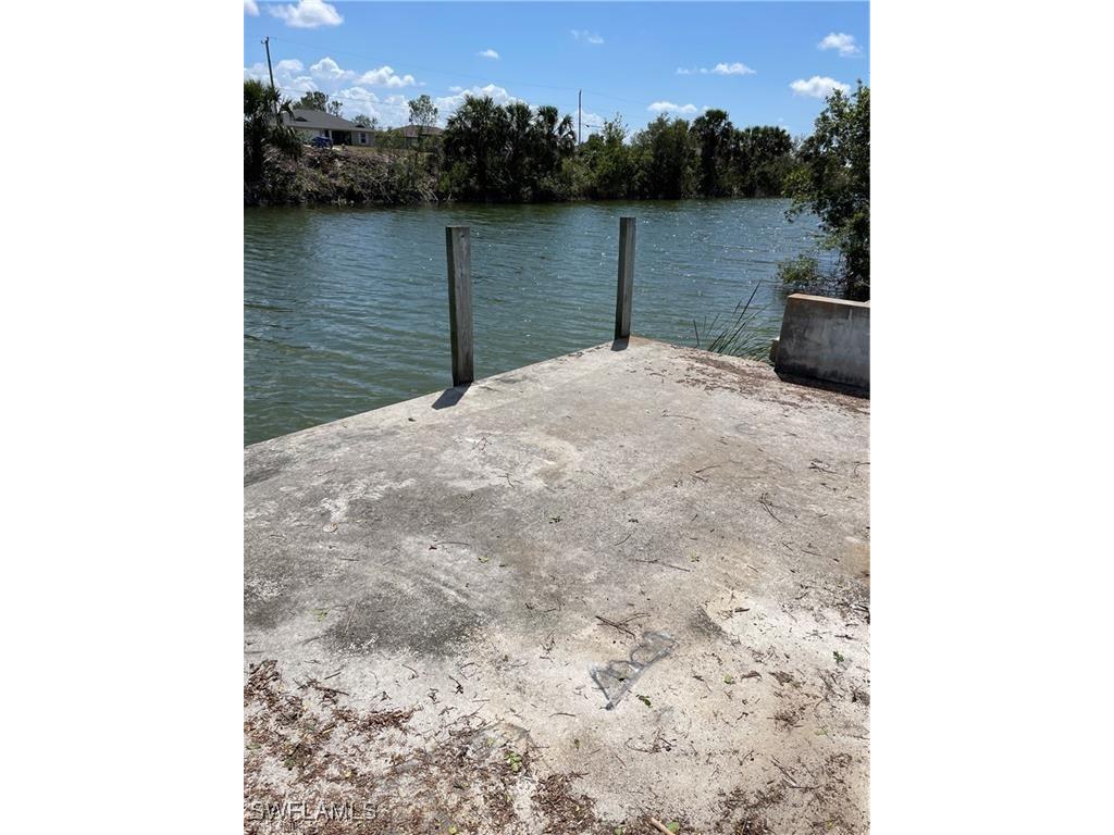 2703 NE 1st Avenue Cape Coral FL 33909 225026643 image3