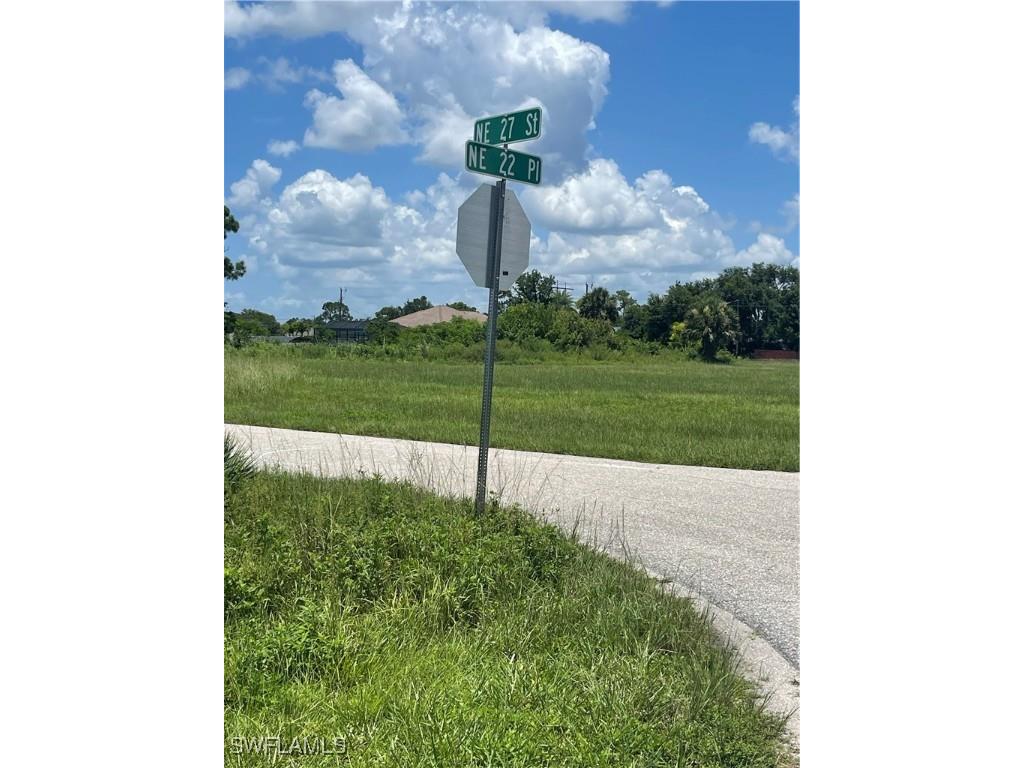 2703 NE 22nd Place Cape Coral FL 33909 224063964 image7