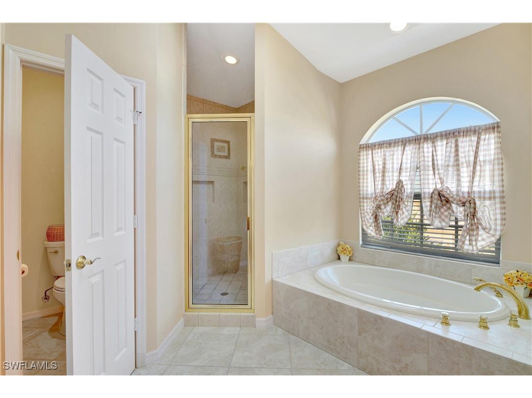 27041 Flamingo Drive Bonita Springs FL 34135 225017468 image32