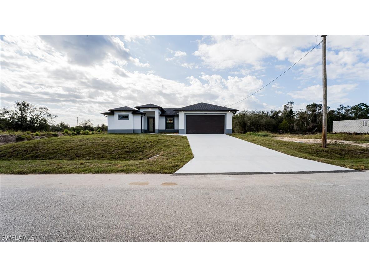 2705 53rd Street SW Lehigh Acres FL 33976 223009708 image1