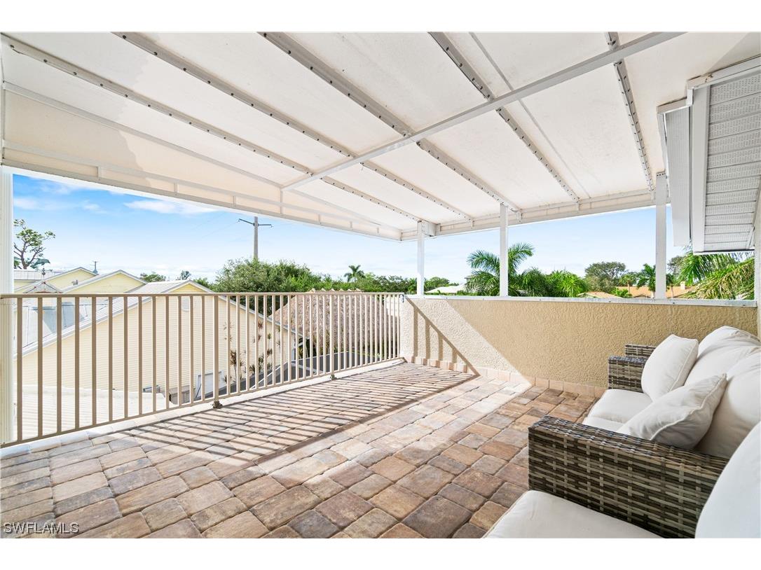 27100 Holly Lane, Bonita Springs, FL, 34135 MLS 223092087 Edina Realty