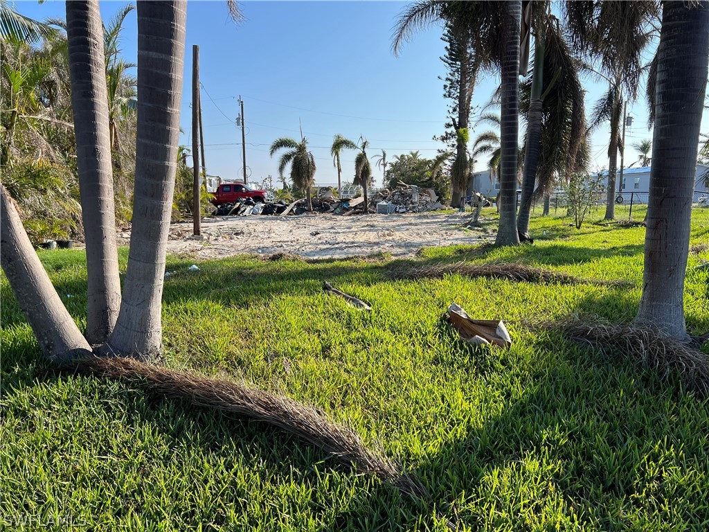 2711 Heron Court Saint James City FL 33956 222087684 image1