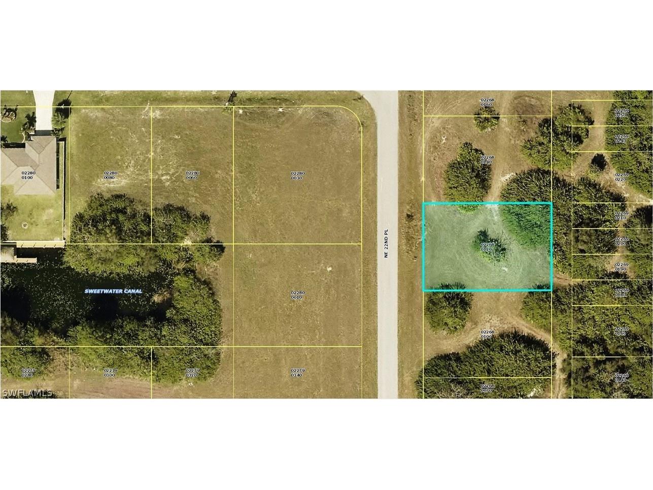 2711 NE 22nd Place Cape Coral FL 33909 221032922 image3