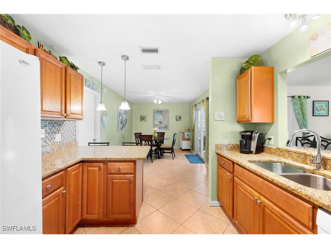 2718 SW 9th Place Cape Coral FL 33914 225028960 image11