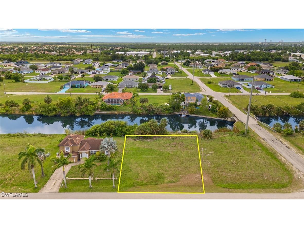 2723 NE 5th Place Cape Coral FL 33909 225052944 image1