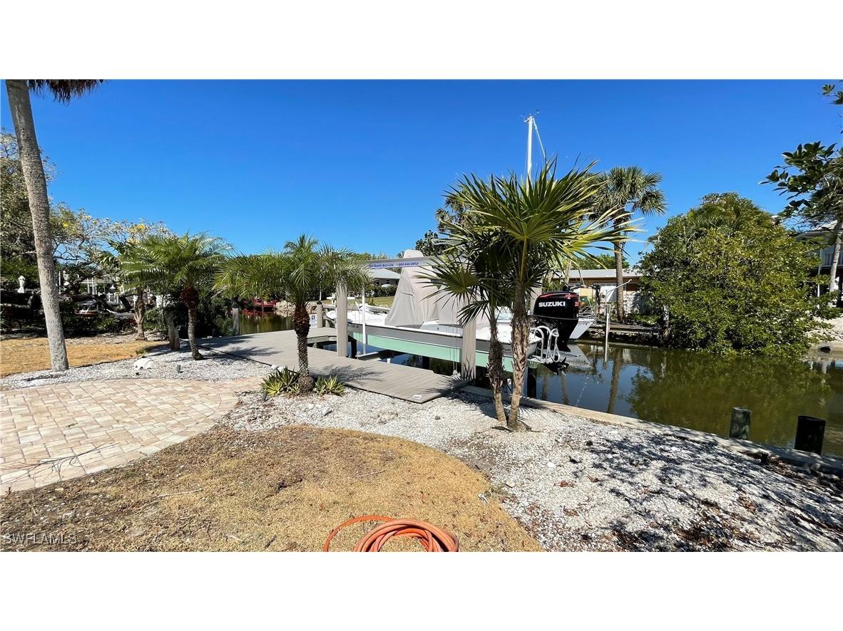 2723 Shoreview Drive Naples FL 34112 225026416 image11