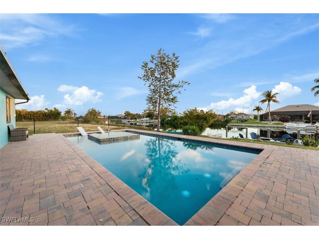 2724 SW 1st Terrace Cape Coral FL 33991 224098910 image16