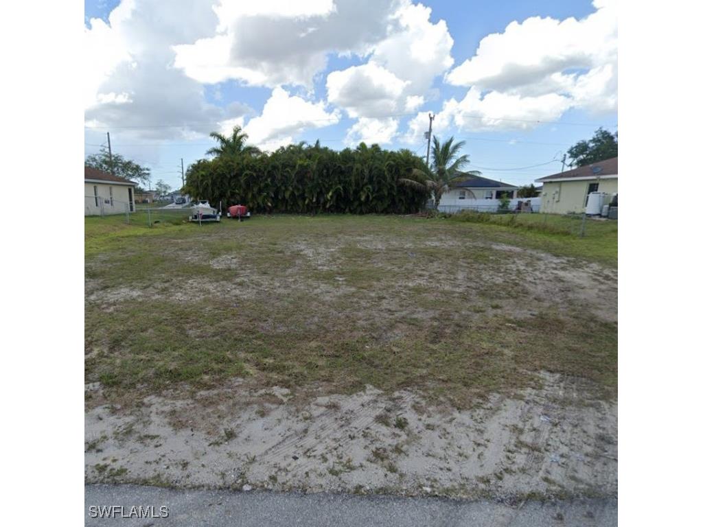 2730 NE 2nd Place Cape Coral FL 33909 225050304 image1