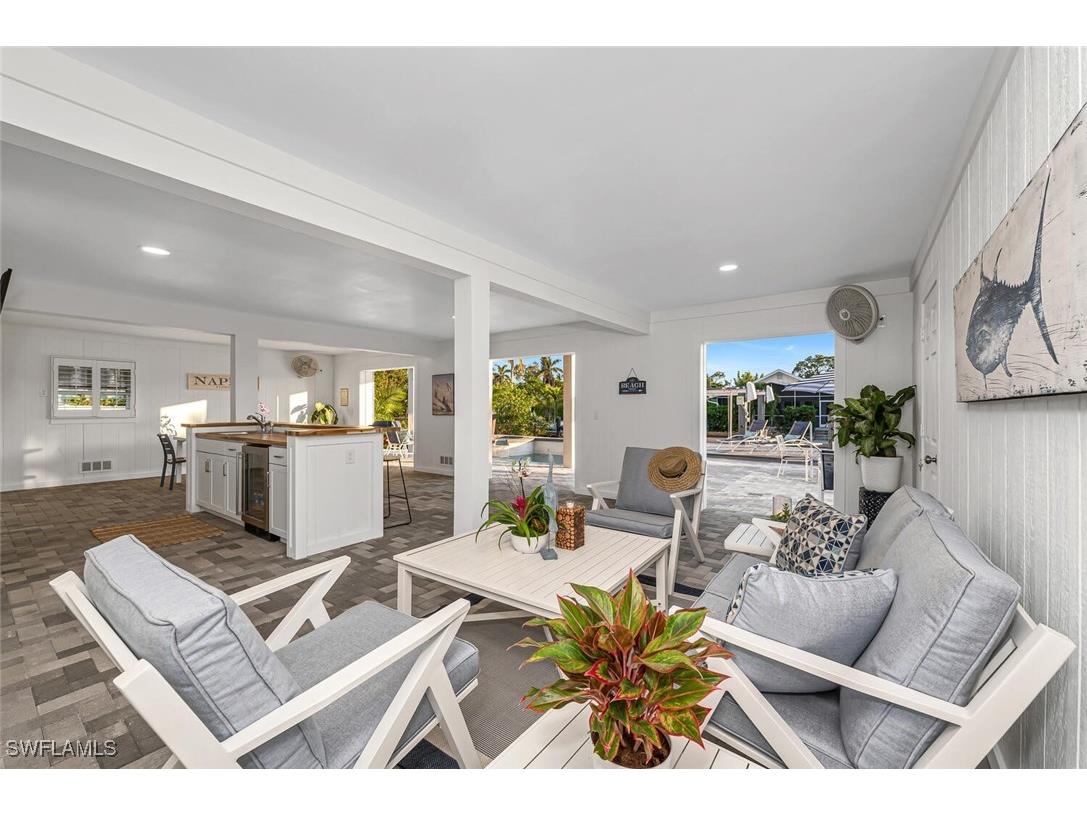 2736 Gulfview Drive Naples FL 34112 225050641 image20