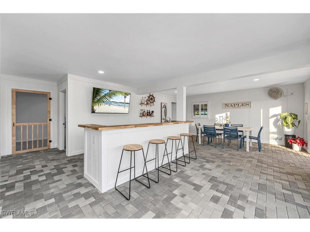 2736 Gulfview Drive Naples FL 34112 225050641 image21