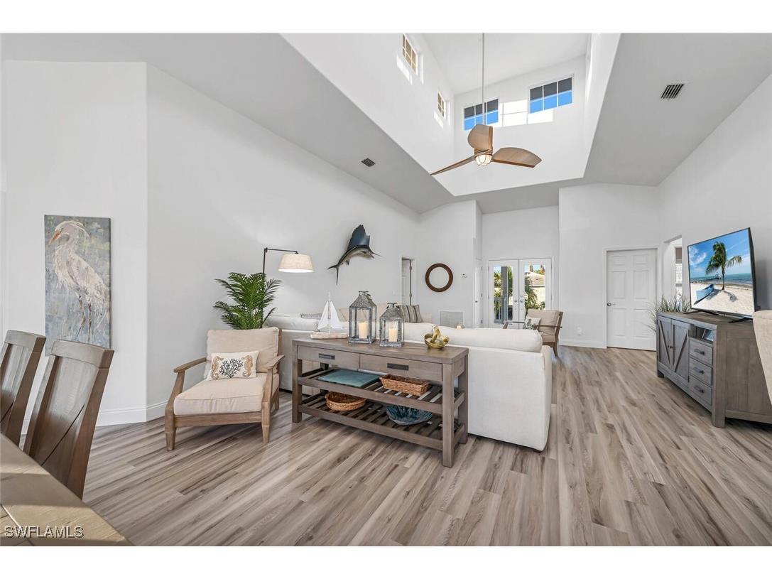 2736 Gulfview Drive Naples FL 34112 225050641 image9