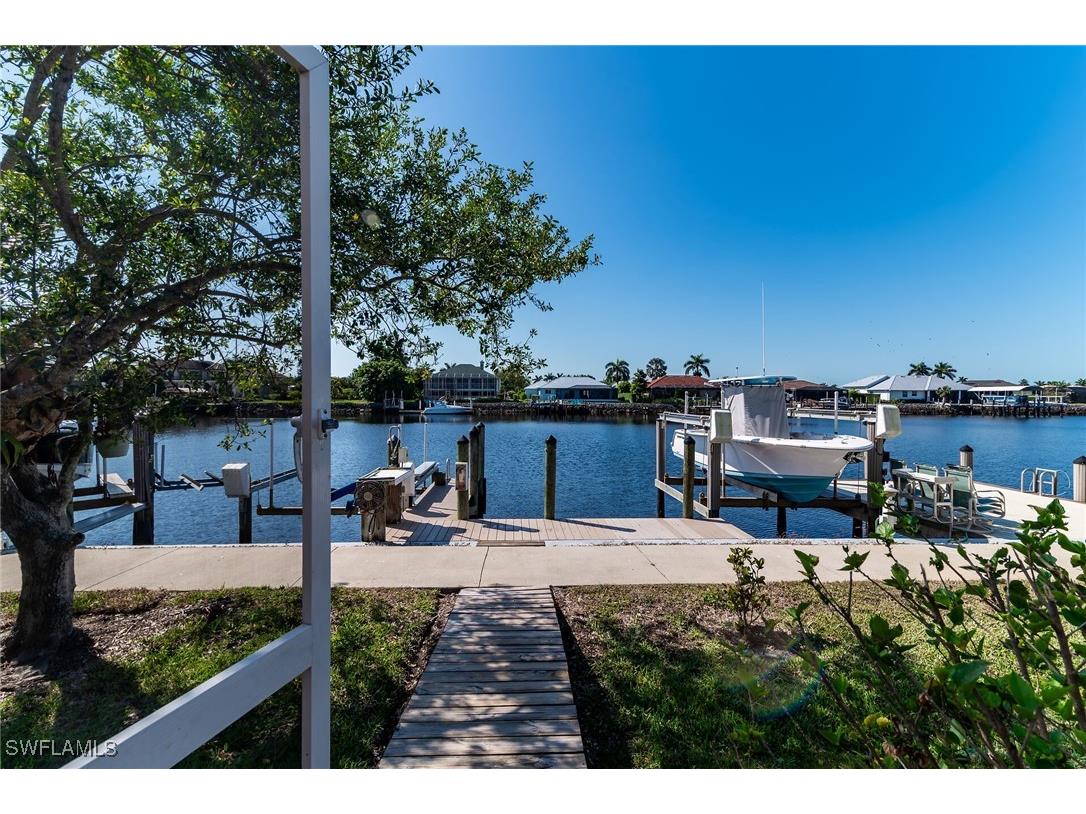 274 Stella Maris Drive S Naples FL 34114 225027567 image24