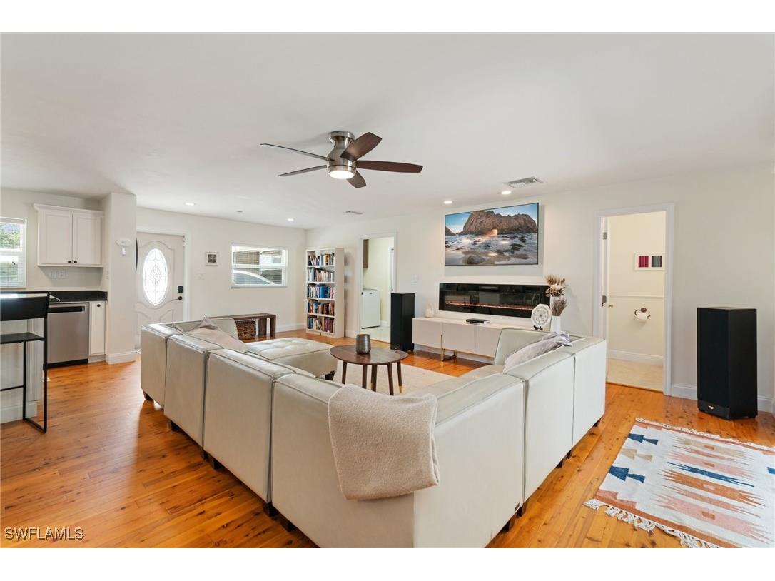 27404 Tennessee Street Bonita Springs FL 34135 225036878 image1