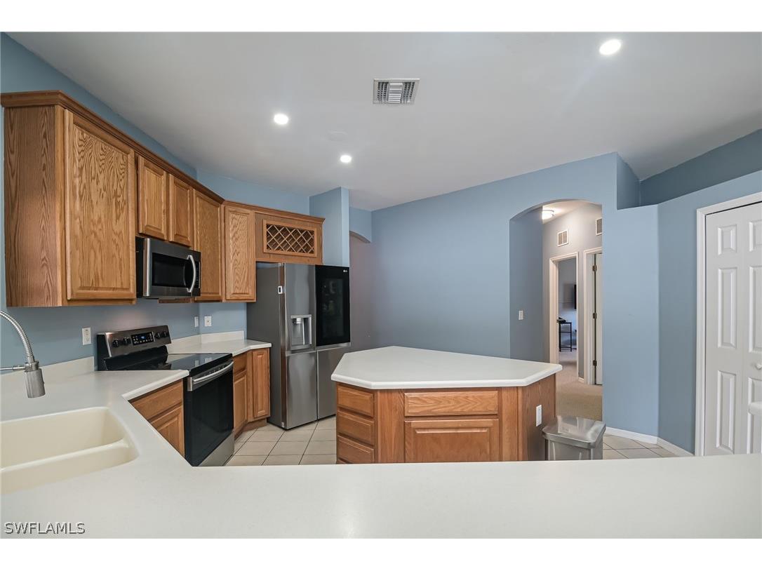 2743 Nature Pointe Loop Fort Myers FL 33905 224038925 image19