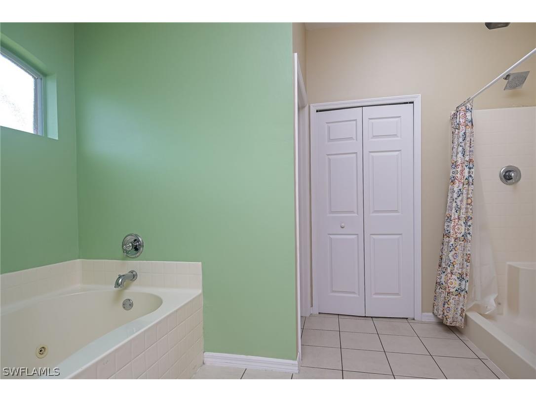 2743 Nature Pointe Loop Fort Myers FL 33905 224038925 image25
