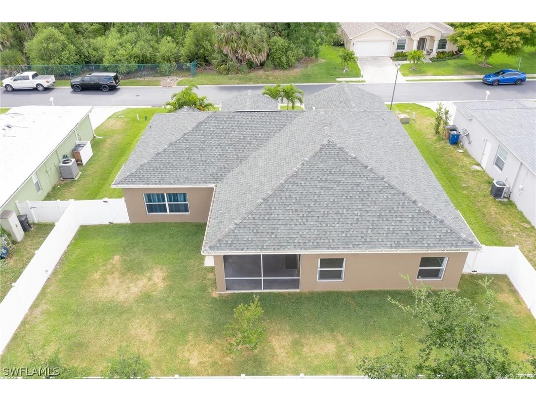 2743 Nature Pointe Loop Fort Myers FL 33905 224038925 image42