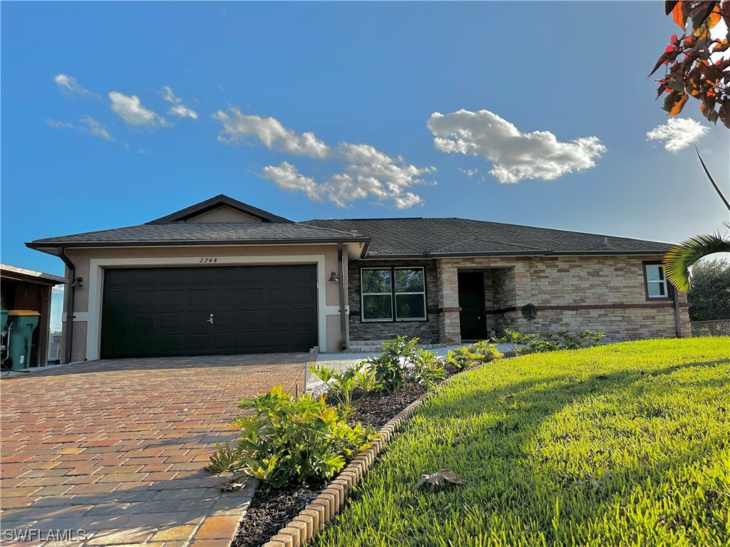 2744 39th Avenue NE Naples FL 34120 223084832 image1