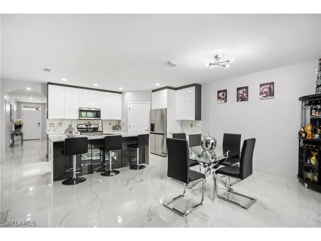 2749 NE 7th Place Cape Coral FL 33909 224047958 image12