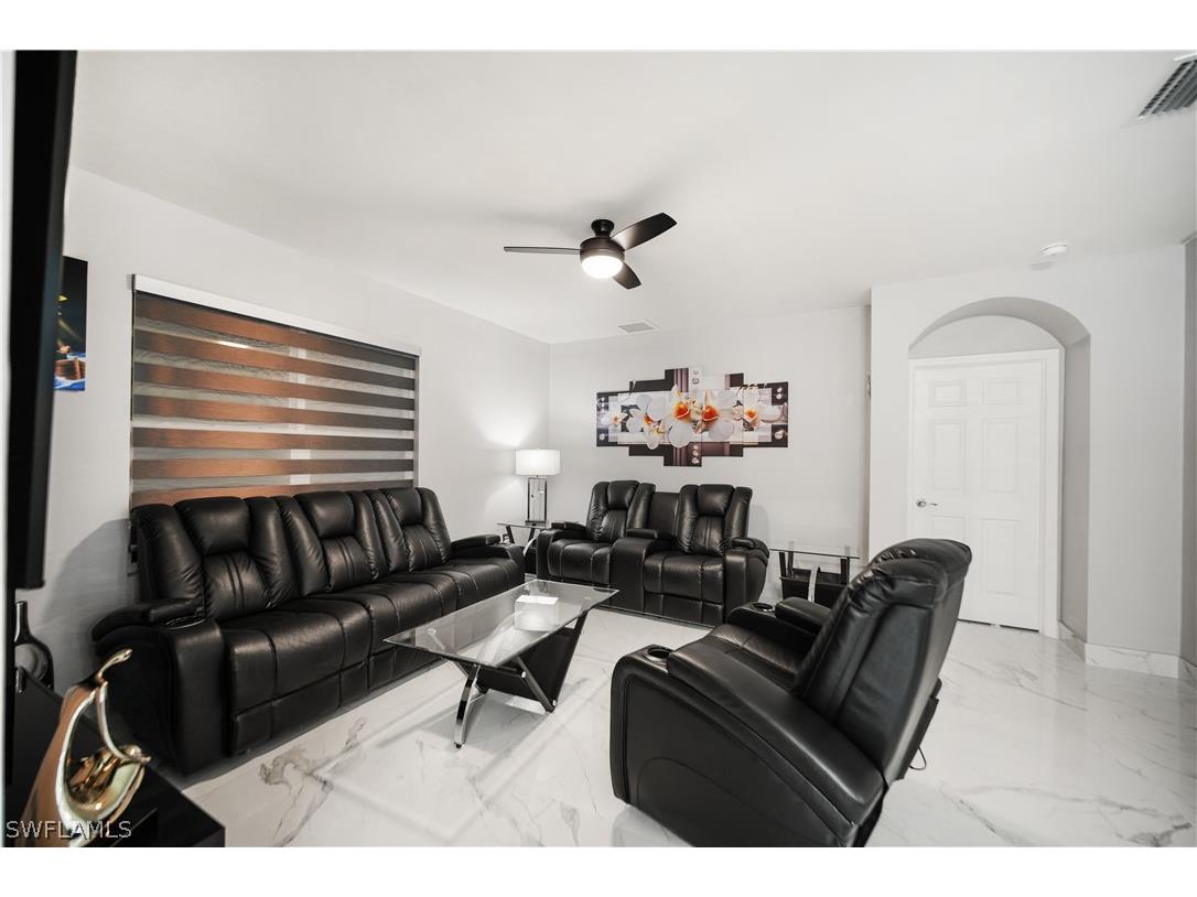 2749 NE 7th Place Cape Coral FL 33909 224047958 image16