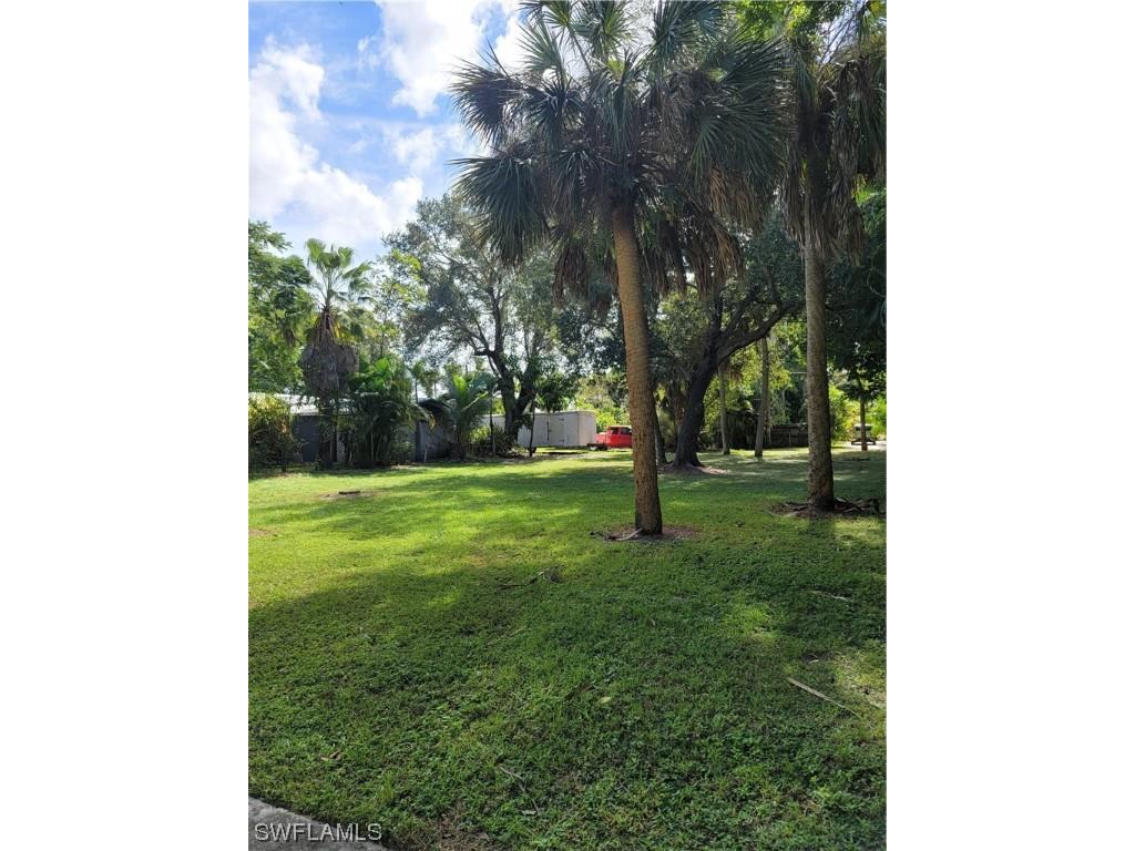 2754 Providence Street Fort Myers FL 33916 224017959 image2