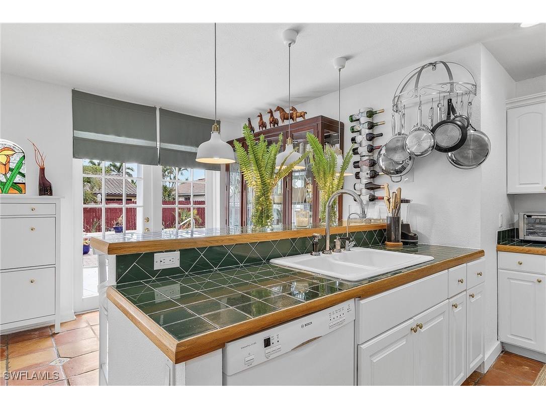 27553 Playa Del Rey Lane Bonita Springs FL 34135 225045087 image9