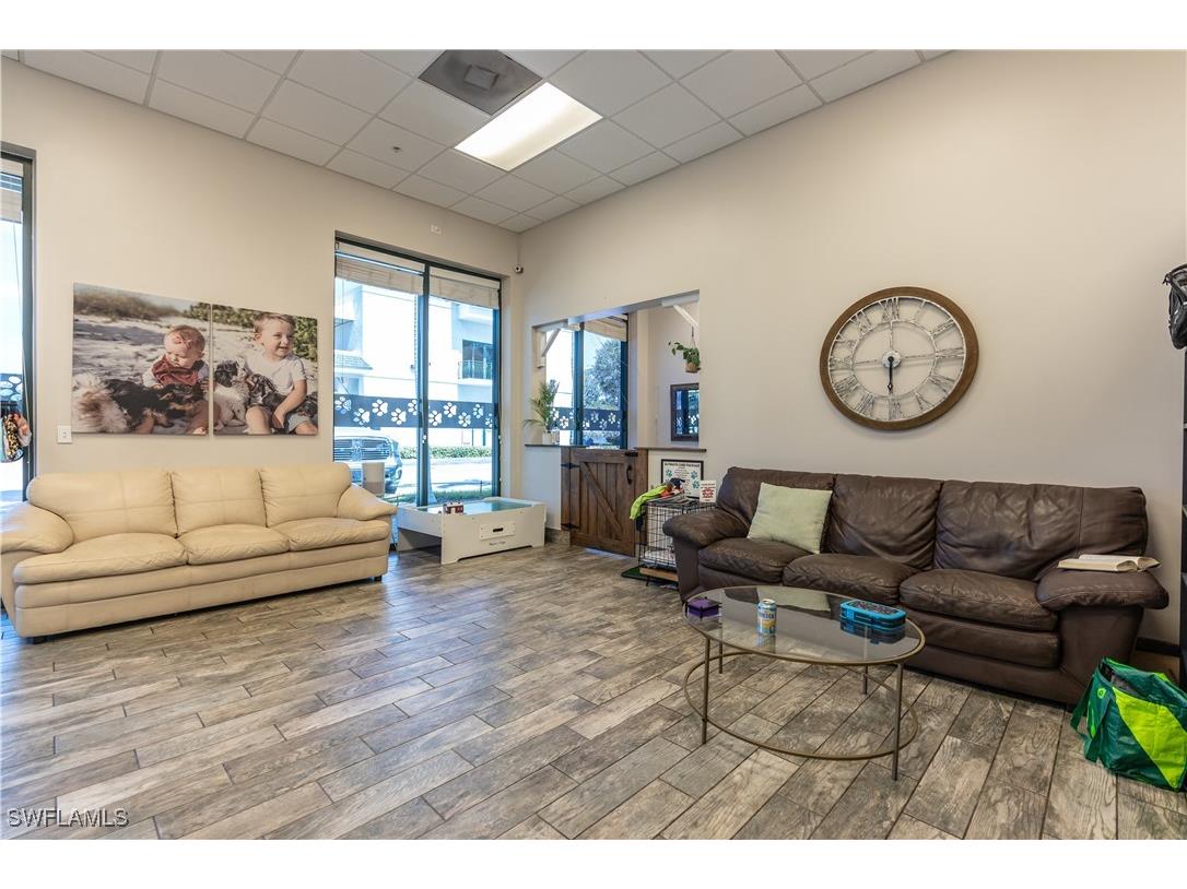 2770 Davis Boulevard #9 UNITS Naples FL 34104 225017523 image14