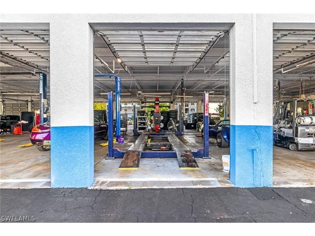 2800 & 2804/2808 Fowler Street Fort Myers FL 33901 223000734 image11