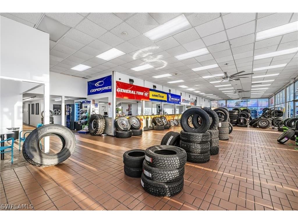 2800 & 2804/2808 Fowler Street Fort Myers FL 33901 223000734 image8