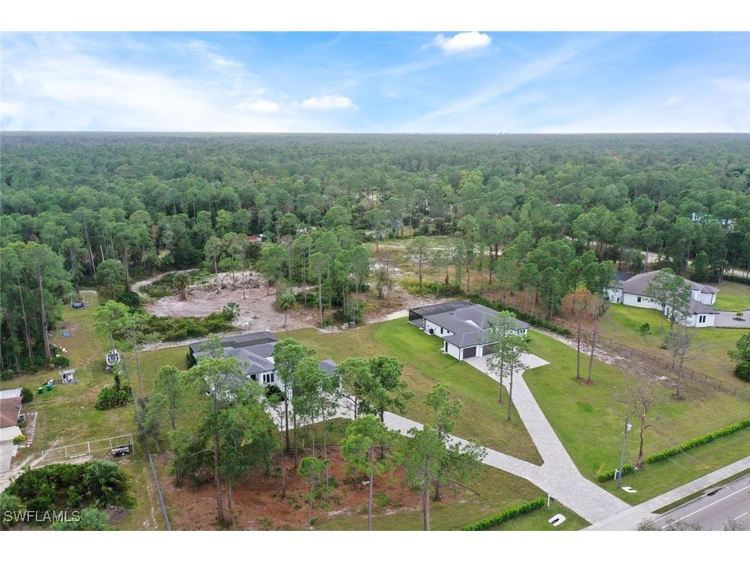 2806-2840 Golden Gate Boulevard W Naples FL 34117 225050085 image4