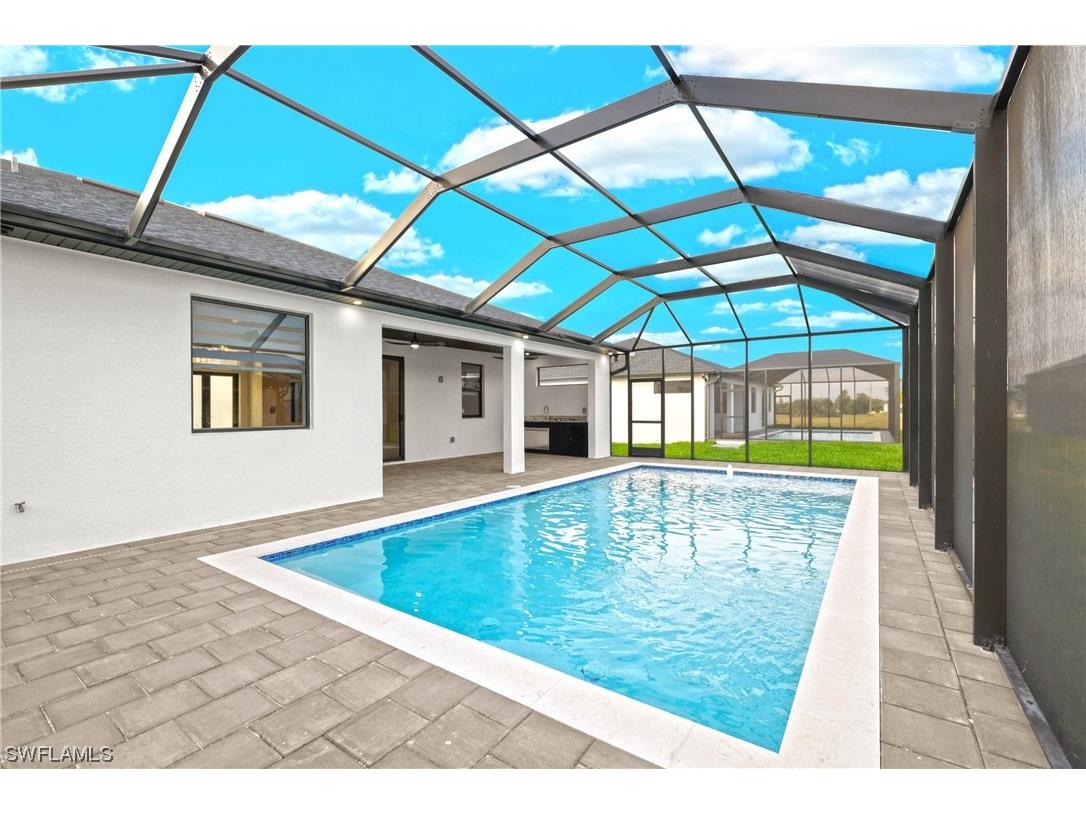 2807 NW 41st Place Cape Coral FL 33993 223089529 image1