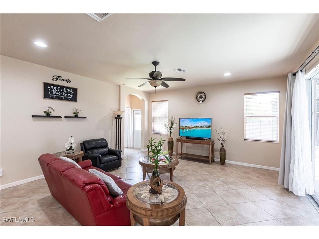 2808 Via Piazza Loop Fort Myers FL 33905 225042918 image5