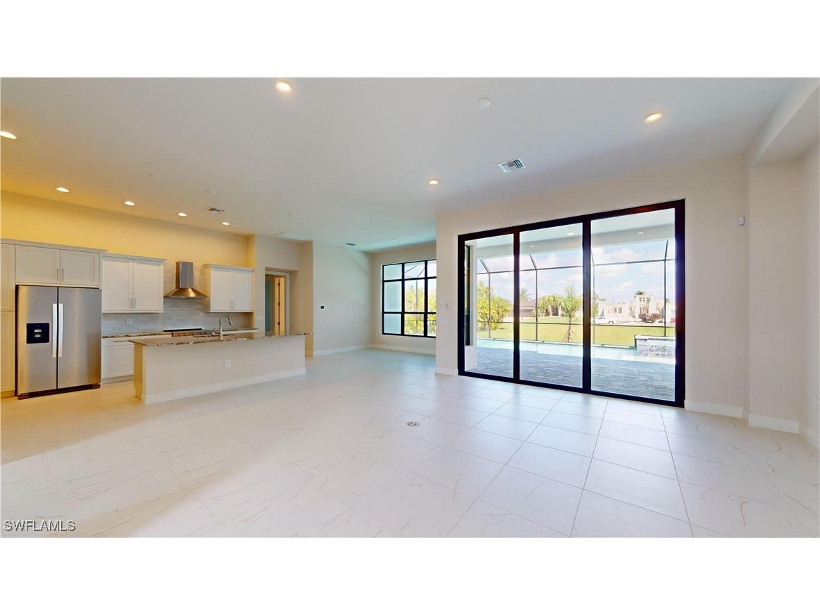 2809 Cape Coral Parkway W Cape Coral FL 33914 223067091 image3