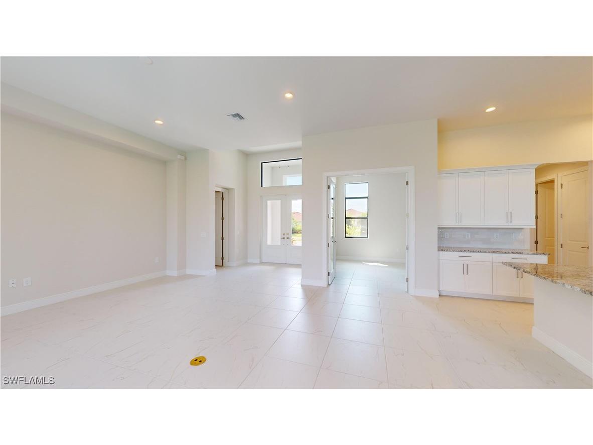 2809 Cape Coral Parkway W Cape Coral FL 33914 223067091 image5