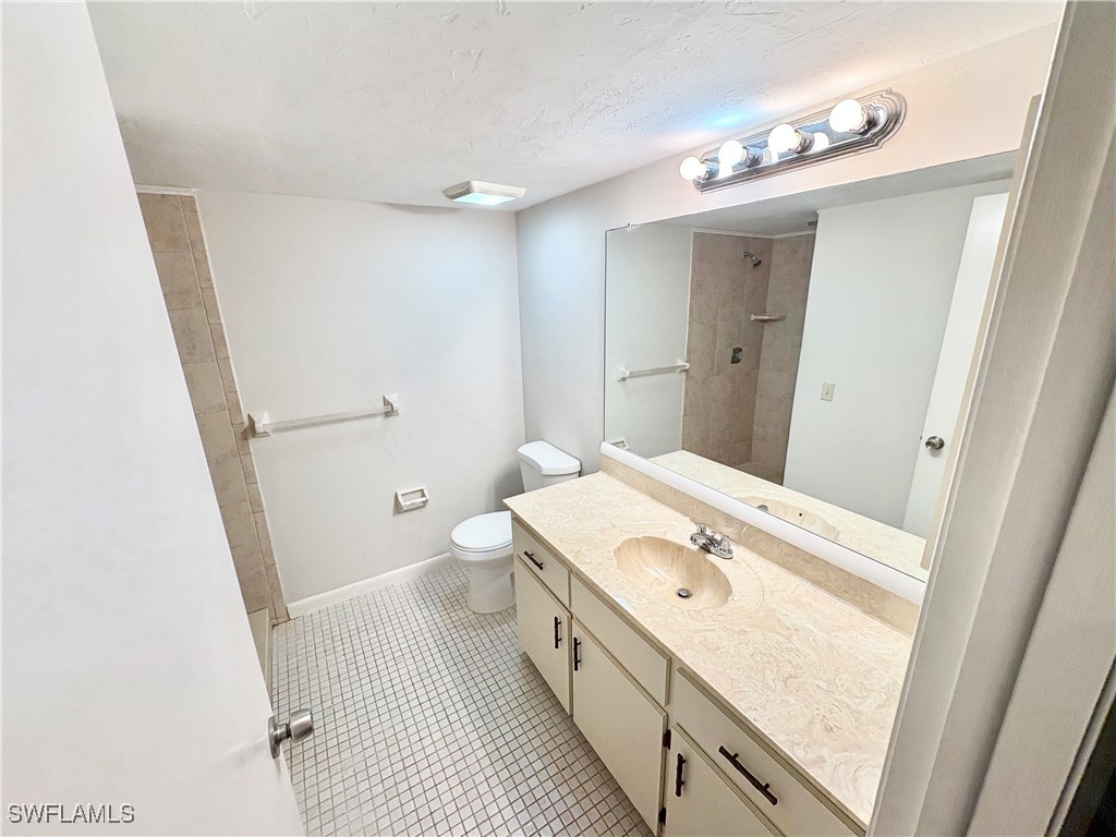 28100 Pine Haven Way #6 Bonita Springs FL 34135 225054865 image4