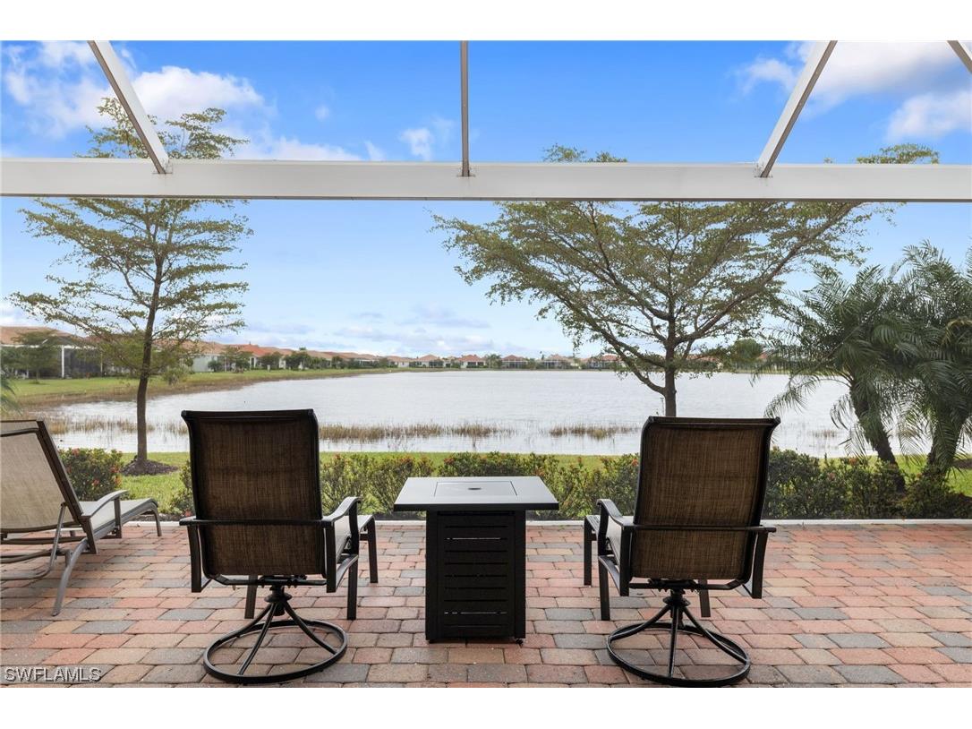 2812 Apple Blossom Drive Alva FL 33920 223095900 image1