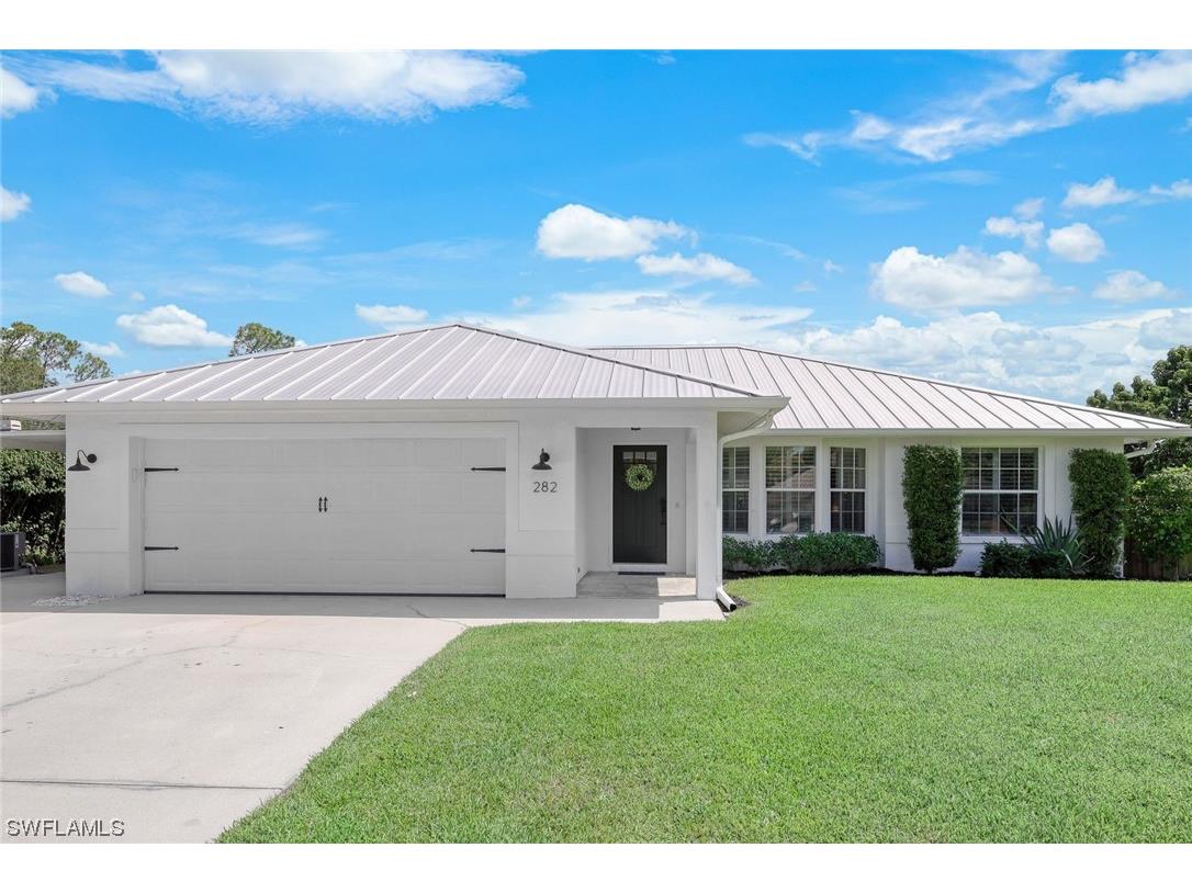 282 Madison Drive Naples FL 34110 223062298 image1