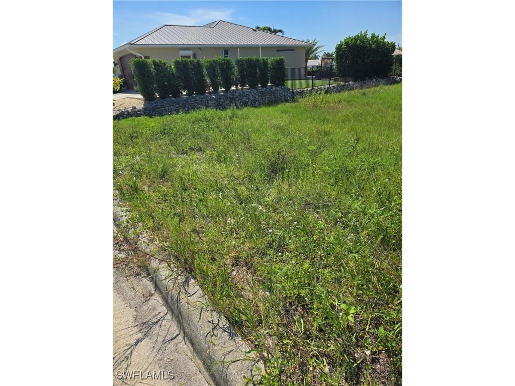 2823 Cussell Drive Saint James City FL 33956 224066409 image5