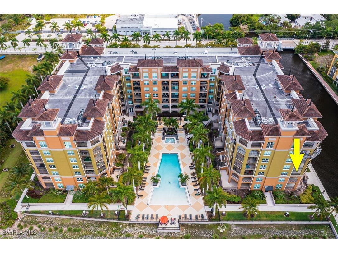 2825 Palm Beach Boulevard #301 Fort Myers FL 33916 225005296 image1