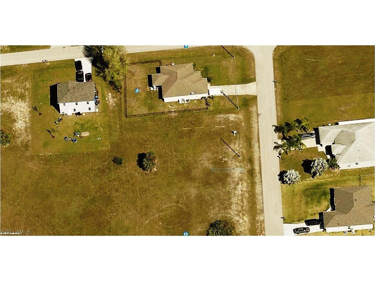 2828 NE 1st Place Cape Coral FL 33909 224003186 image2