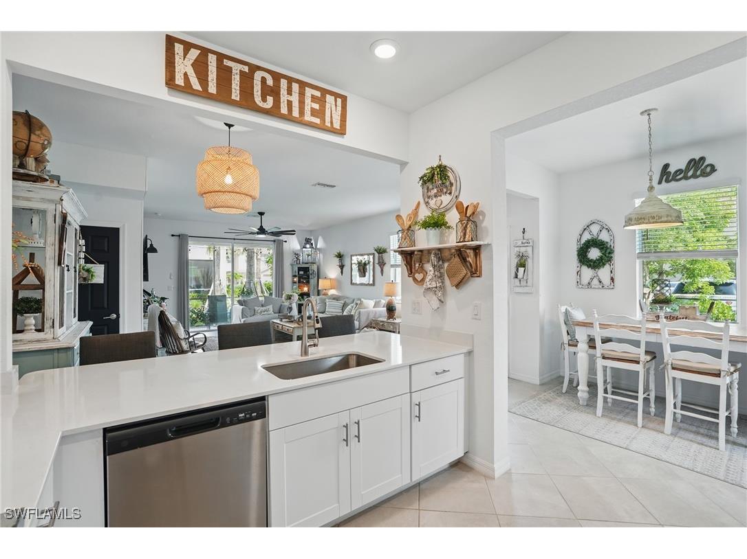 2839 Blossom Way Naples FL 34120 225053539 image16