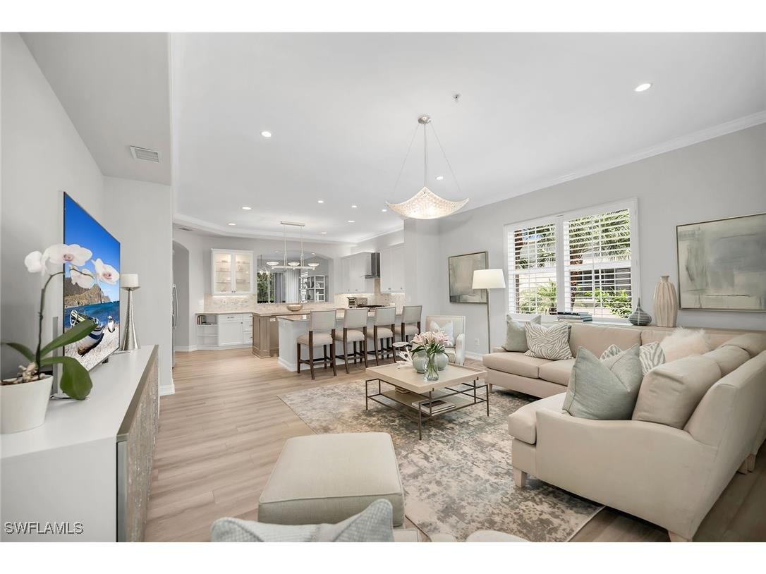 2839 Tiburon Boulevard E #102 Naples FL 34109 225048610 image2