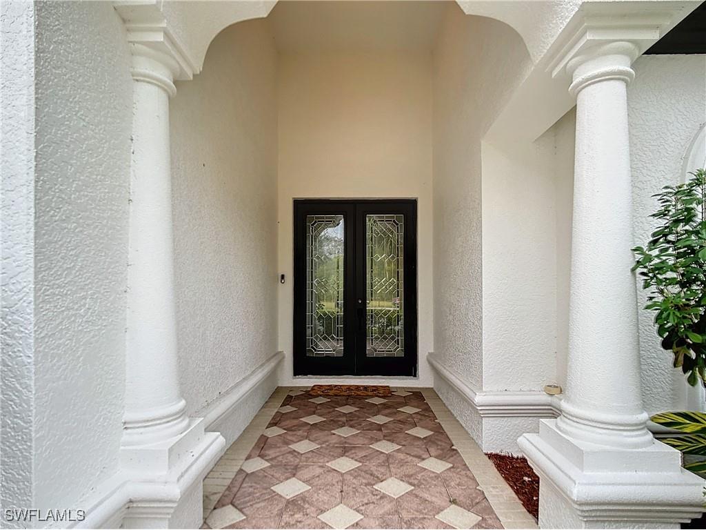 2840 Coco Lakes Drive Naples FL 34105 225011646 image4